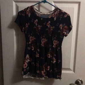 This beautiful rewind top is so perfect and shapes to your body so well!